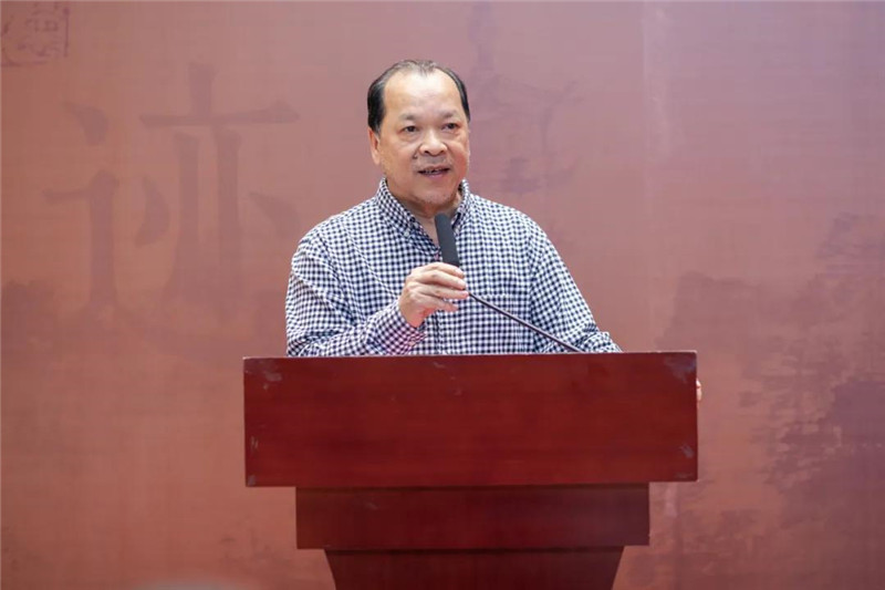 5本次展覽的藝術(shù)家、桂林市美術(shù)家協(xié)會(huì )名譽(yù)主席、廣西師范大學(xué)原副校長(cháng)白曉軍致答謝辭.jpg