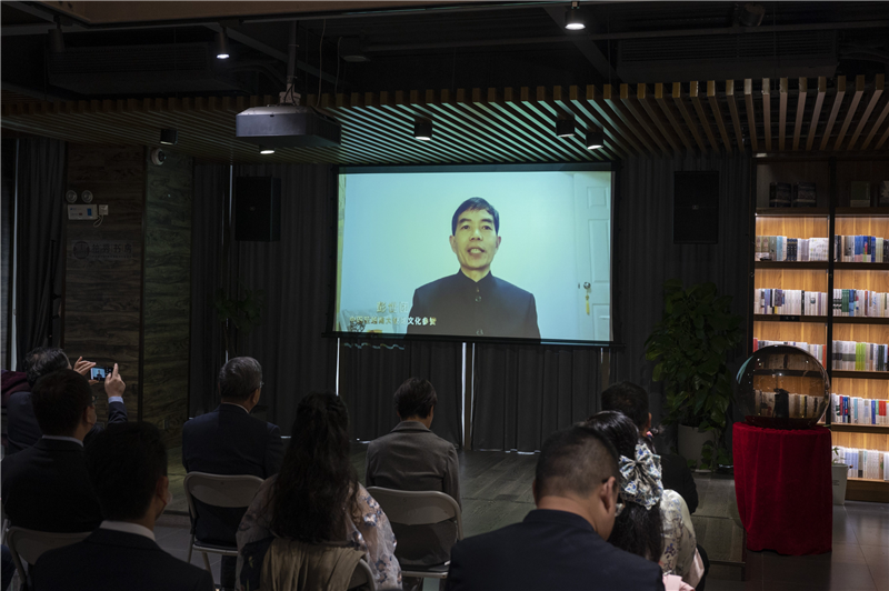 中國駐越南大使館文化參贊彭世團通過(guò)視頻表示祝賀.png