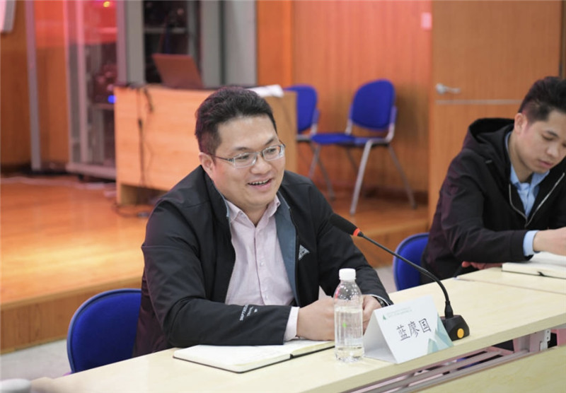 集團公司黨委副書(shū)記、紀委書(shū)記藍廖國書(shū)記發(fā)言.jpg