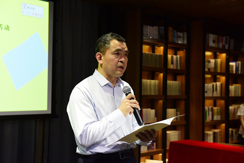 桂林市文化新聞出版廣電局夏平副局長(cháng)致辭（李顯楊 攝）.jpg