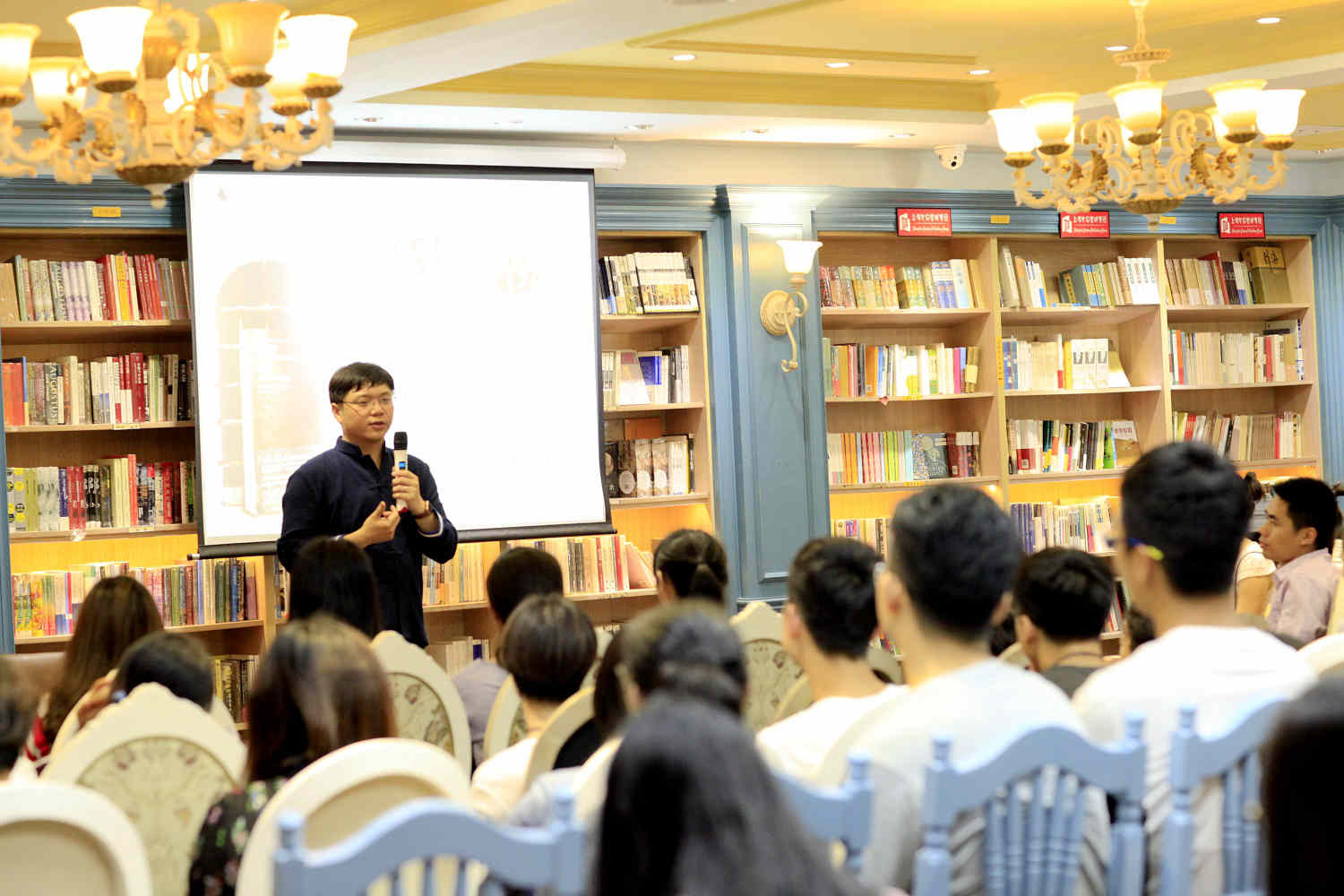 1525955718873071.jpg LOCAL201805031748000060117742370.jpg