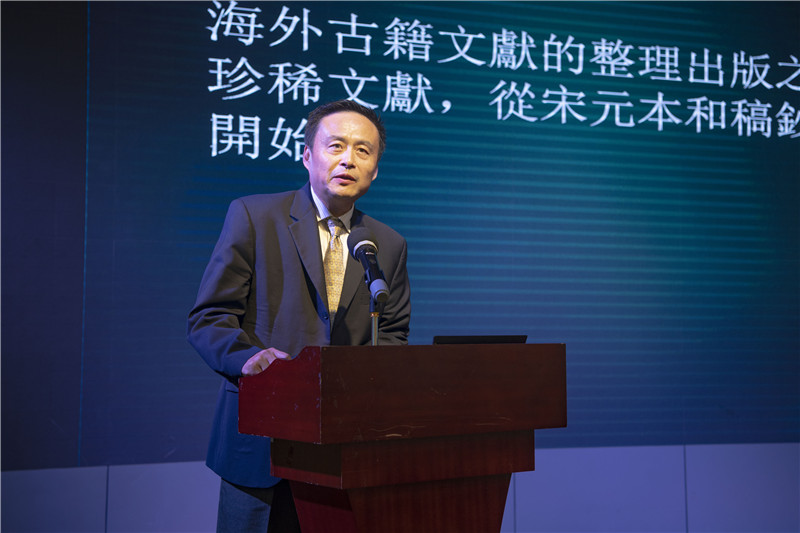 美國加州大學(xué)伯克利分校東亞圖書(shū)館館長(cháng)、大學(xué)圖書(shū)館副館長(cháng)周欣平（李顯楊 攝）.jpg