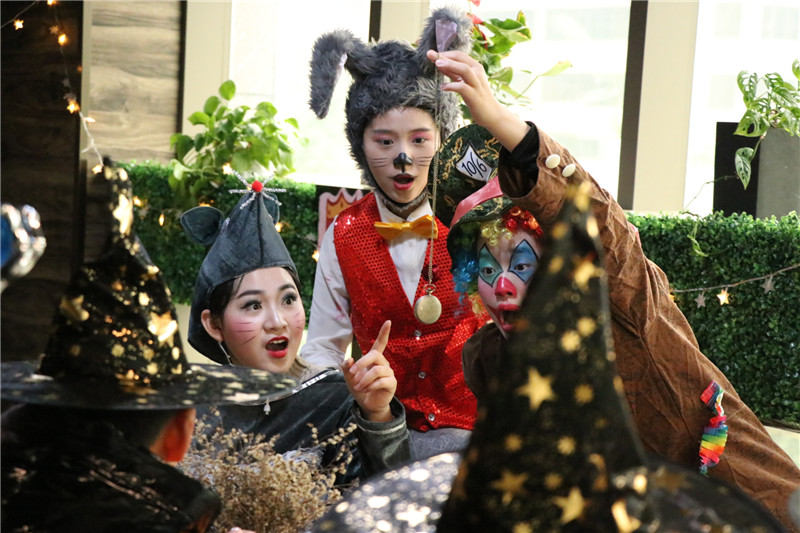 瘋狂茶話(huà)會(huì ) 蔣正春攝.JPG